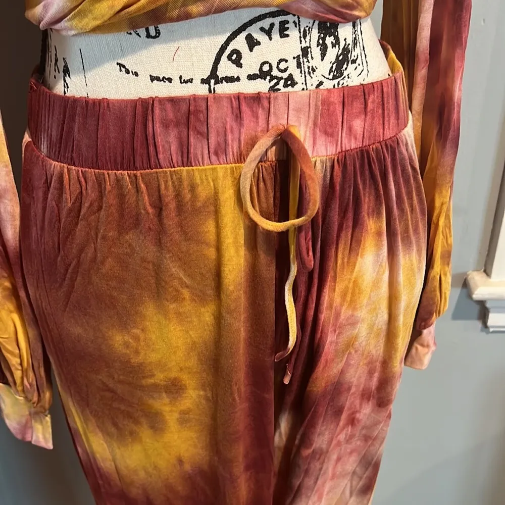 Blue Blush 2-Piece Tie-Dyed Jogger Set - Image 6