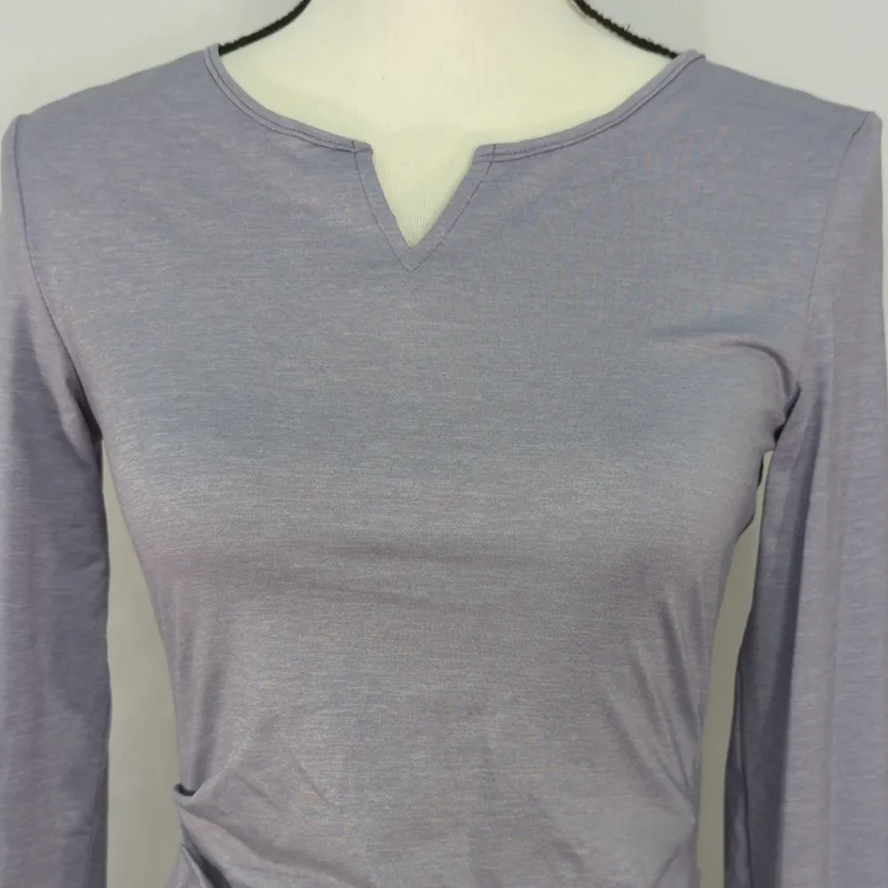 HALARA Notched Ruched Thumb Hole‎ Curved Hem Yoga Sports Top - Image 5