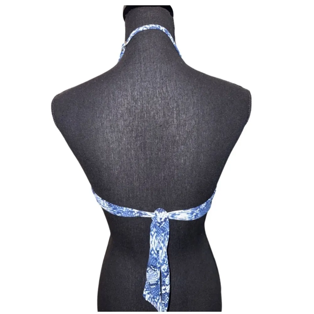 EUC BIKINY TOP UNBRANDED BLUE SNAKE PRINT SZ M Size M - Image 2