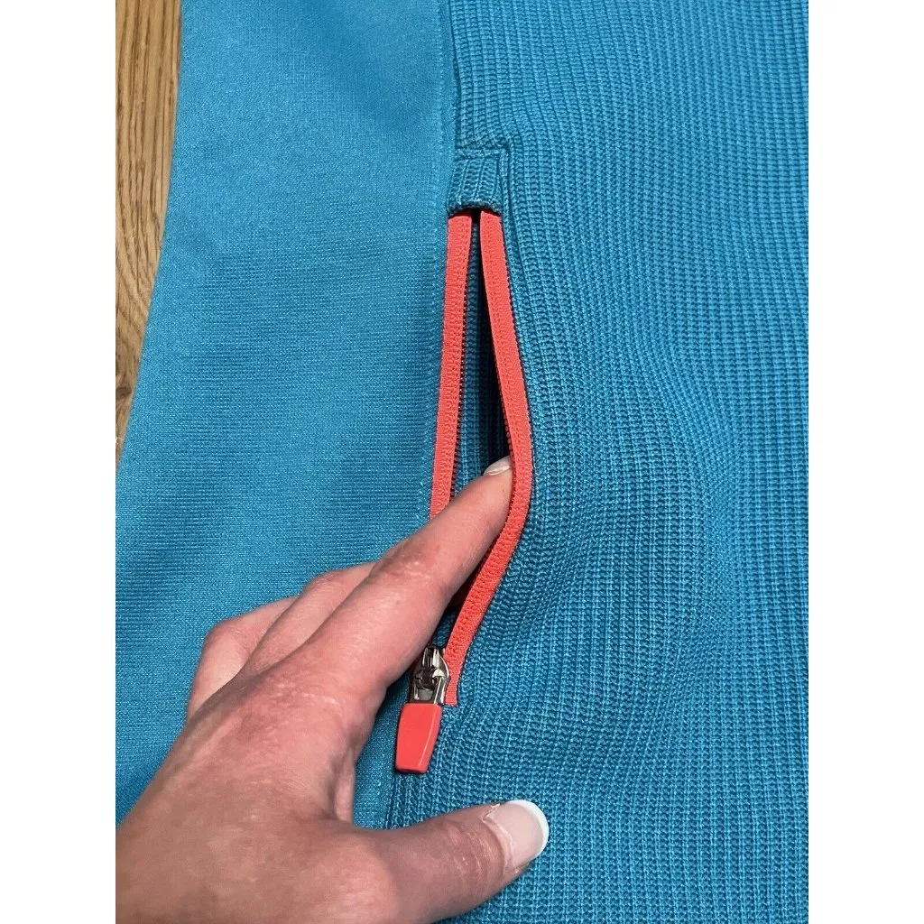 Swiss Tech Jacket Women's Measured Hooded Blue Full Zip‎ Preppy Hiking Outdoor Size undefined - Image 6