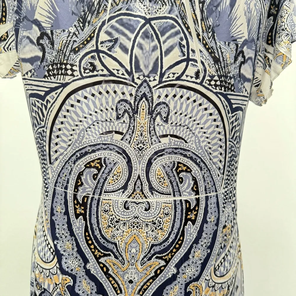 World Unity Top Blue and Ivory Paisley Blue Cutout Lace & Sequins Medallion M Size M - Image 10