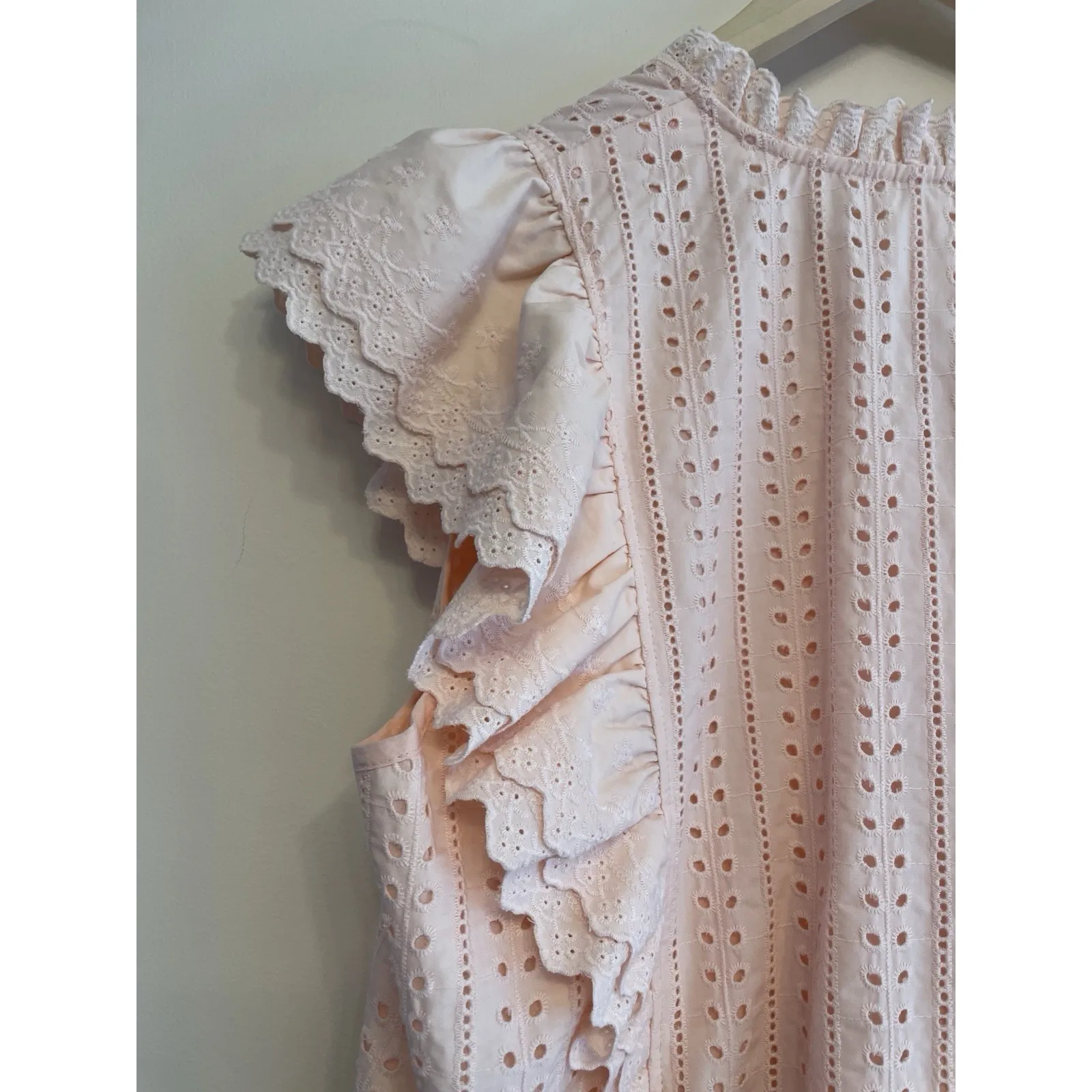 Hyacinth House Eyelet Balliet Top Women XXL Pink Ruffle Romantic Tuckernuck - Image 7