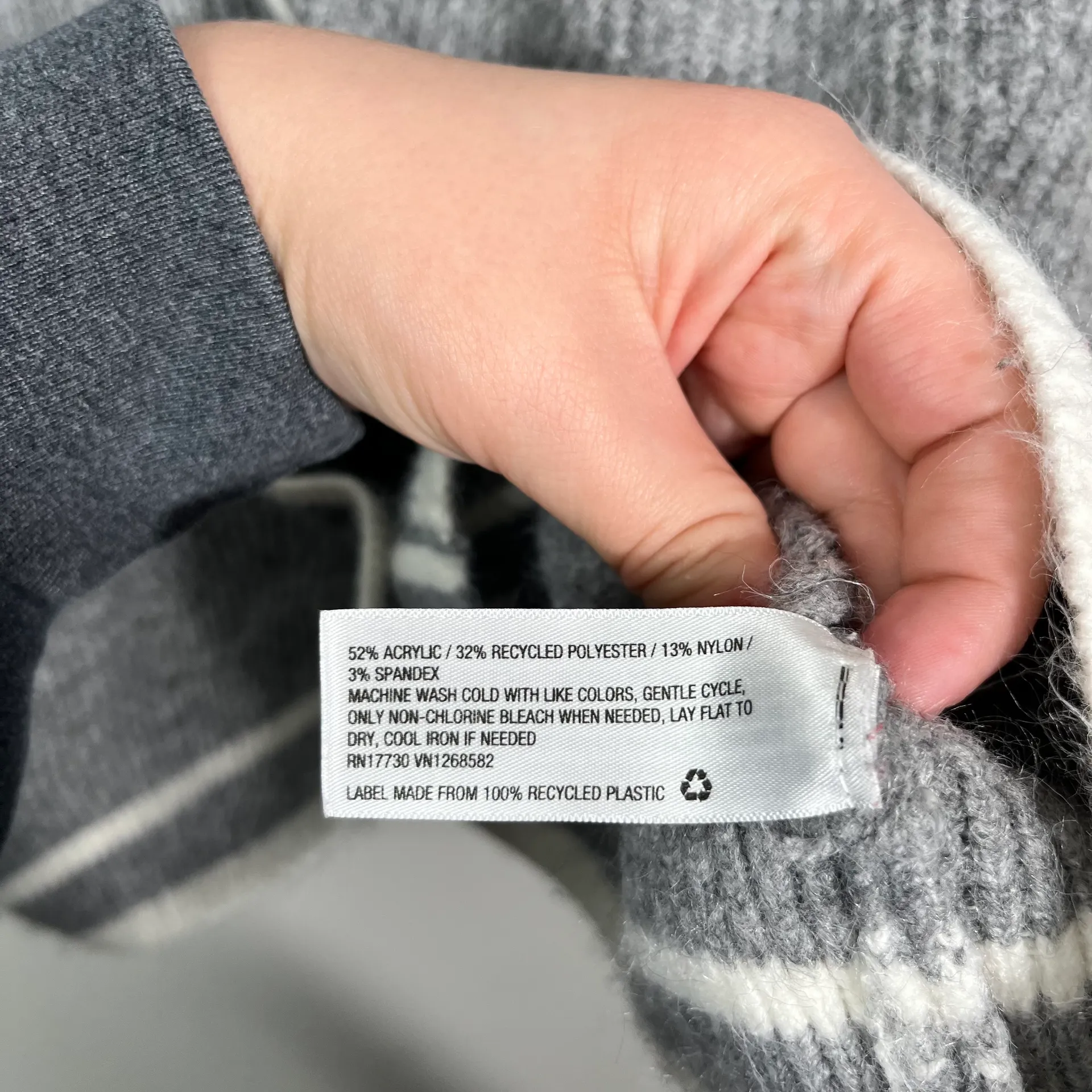 Gray White Varsity Stripe Trim Fuzzy Eyelash Knit Button Down Cardigan - Image 5