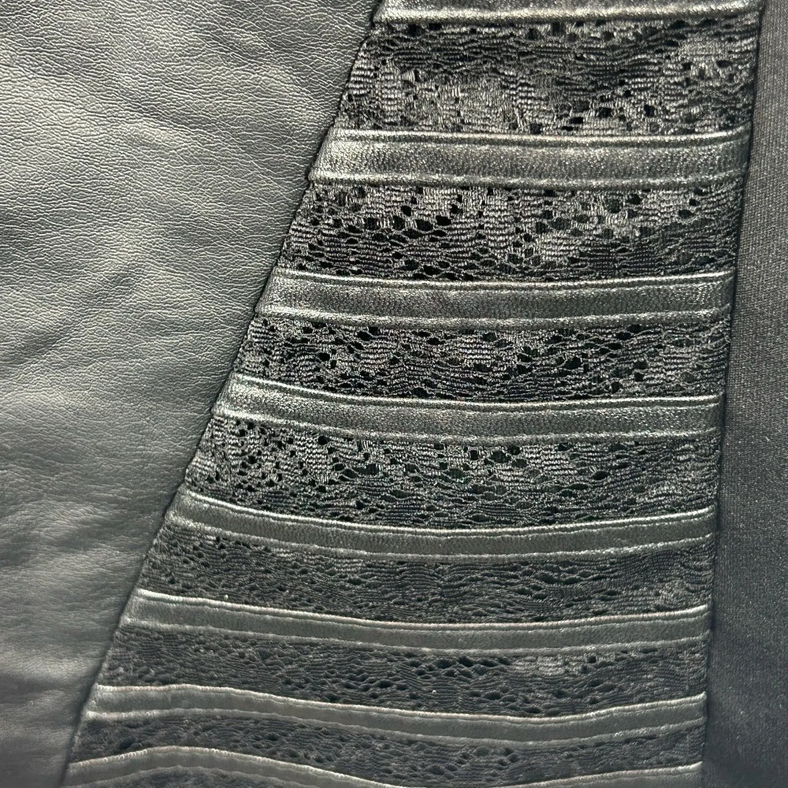 Guess Vintage Black Pleather Mini Dress Size 2 Sleeveless Faux Leather Party - Image 8