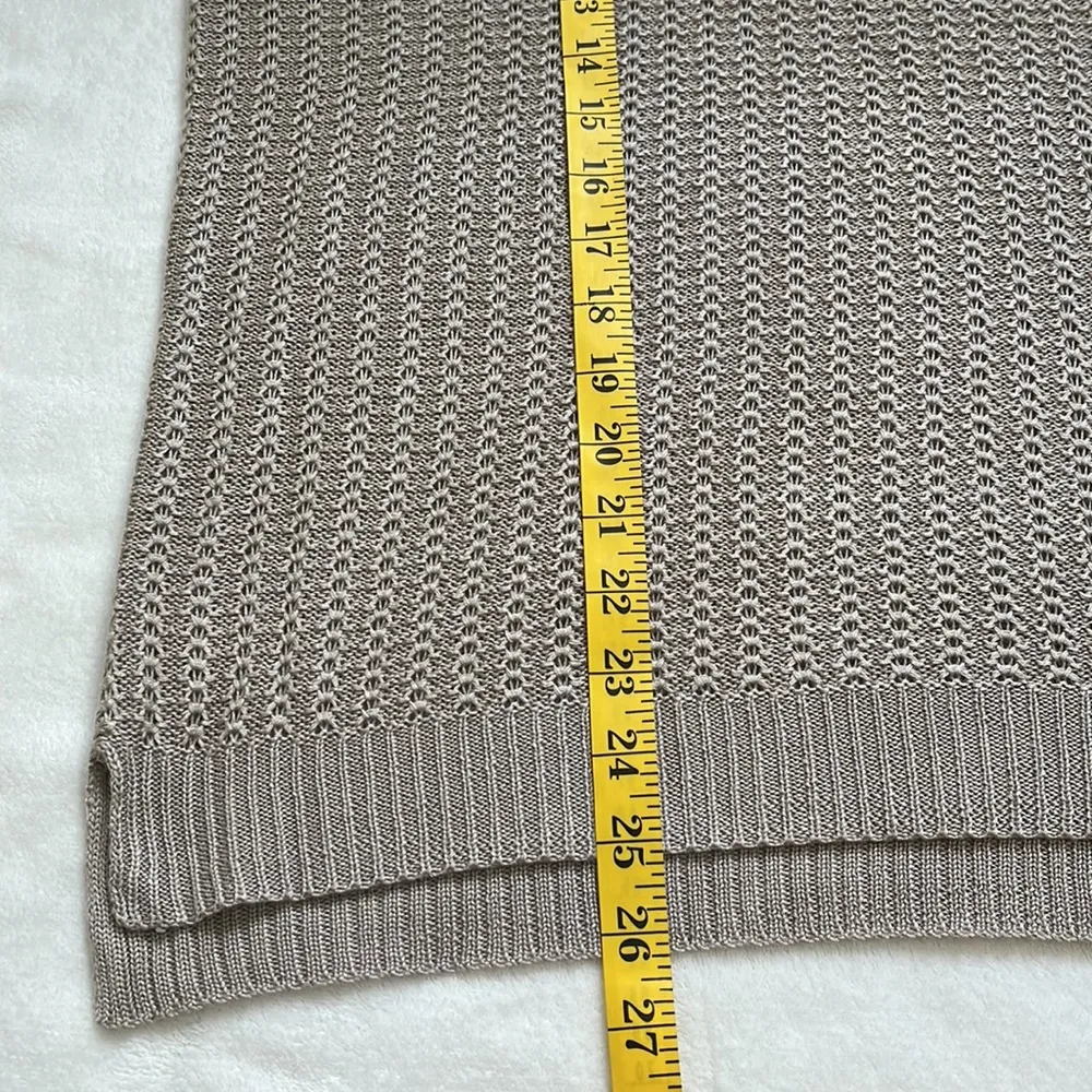 Van Heusen Women’s Sweater Size Large - Image 6