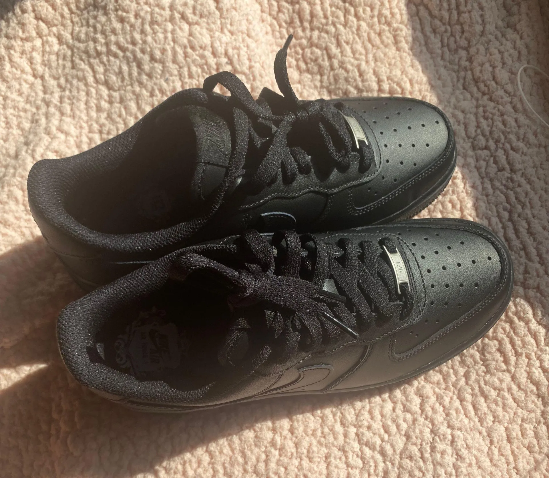 Air Force 1 Lows - Image 3