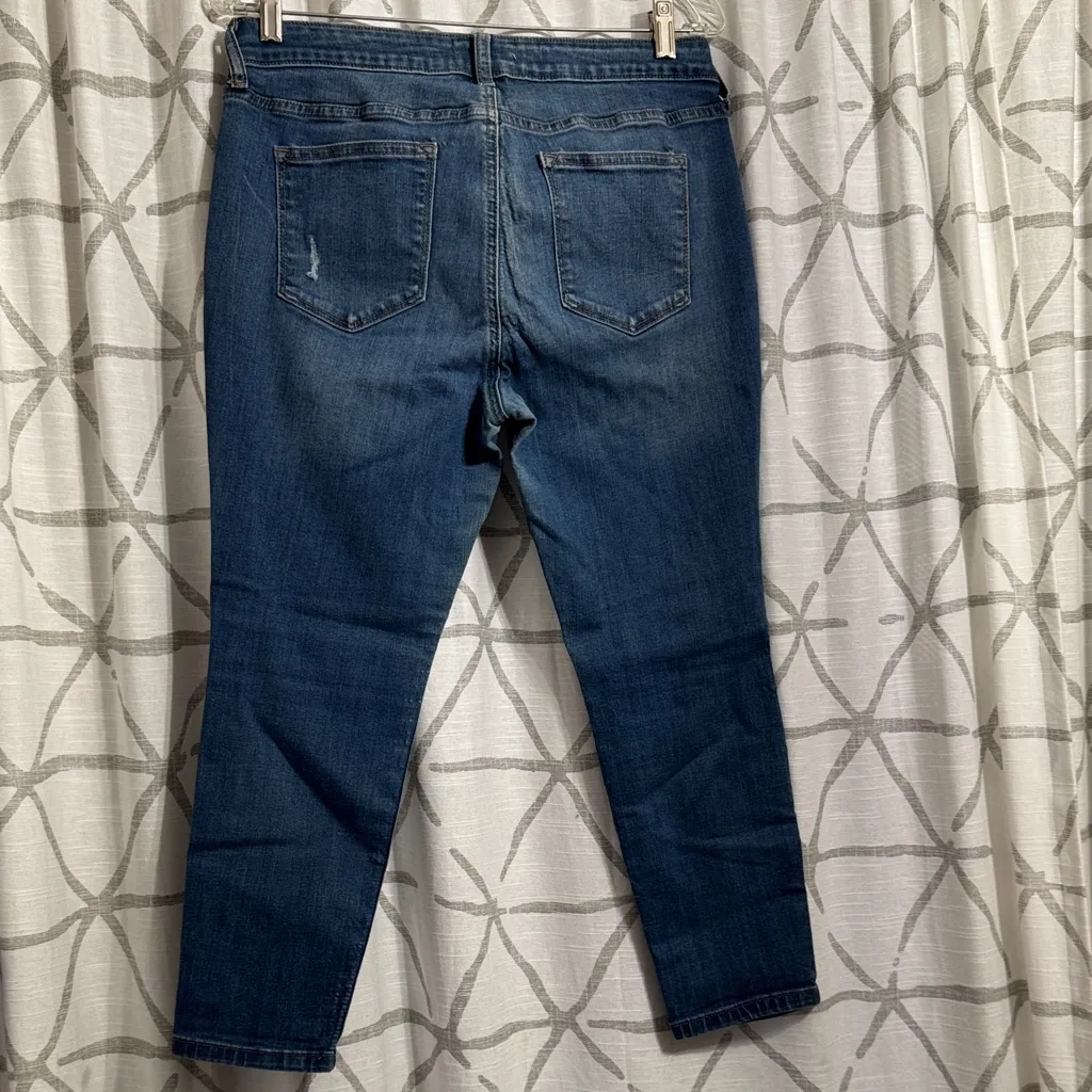 Sonoma Blue Ankle Jeans - Image 9