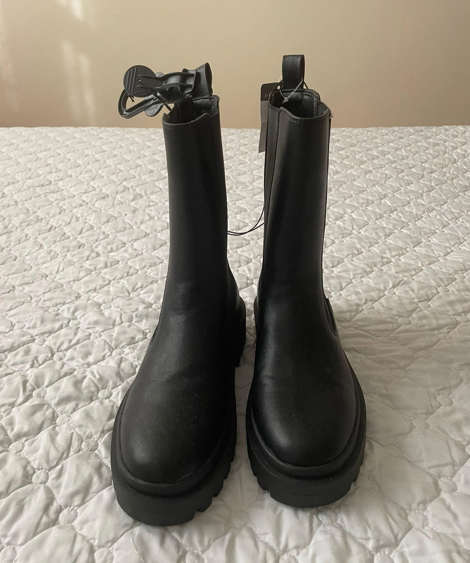 Primark Black Booties - Image 2