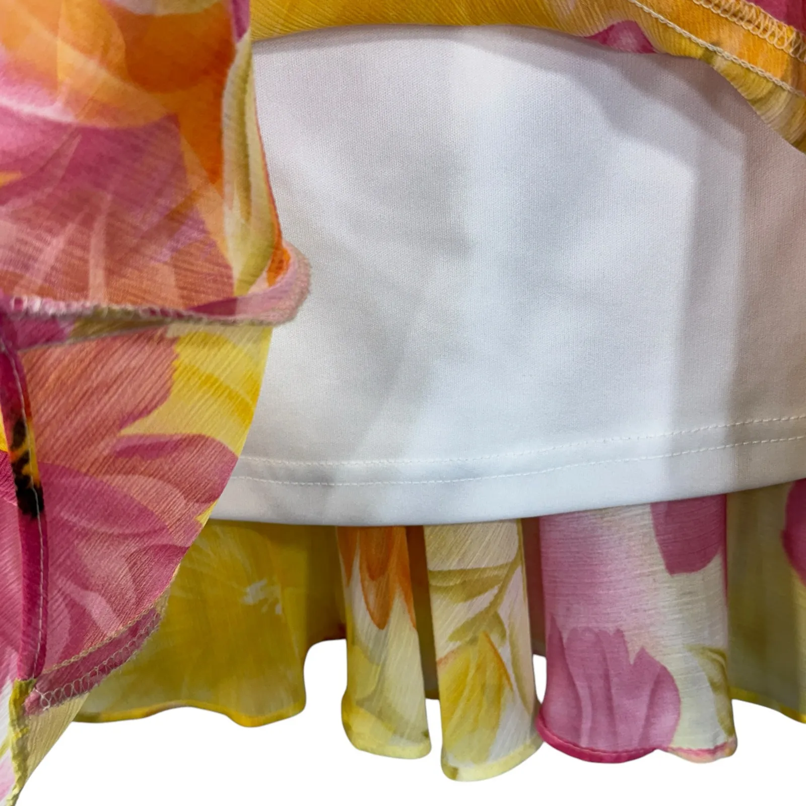 Dressbarn SZ 20 Midi Skirt Floral Ruffled Hem Lined Elastic Waist Pull-On Multi - Image 3