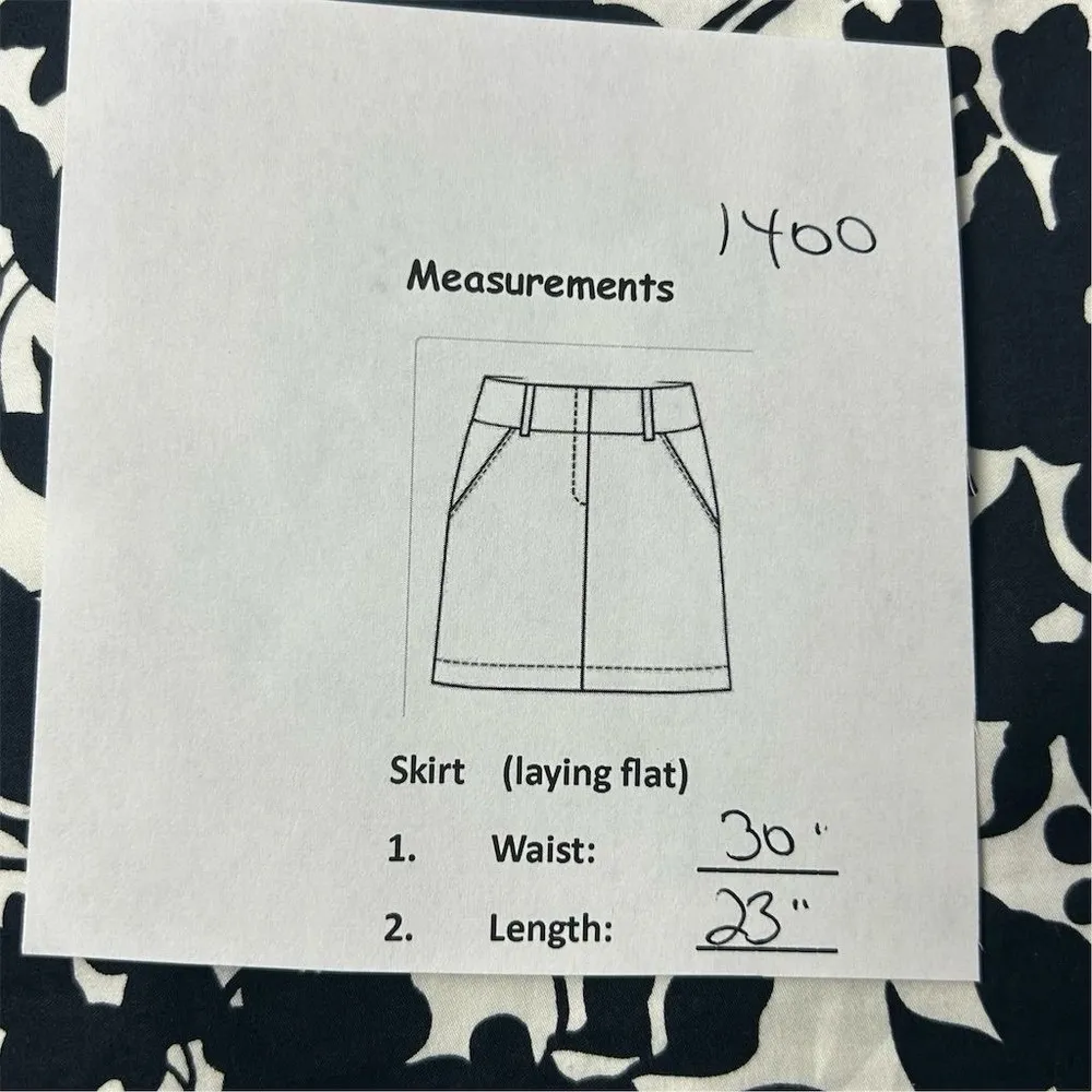 Old Navy Women's A-Line Skirt Size 2 Black & White Floral Knee Length - Image 7