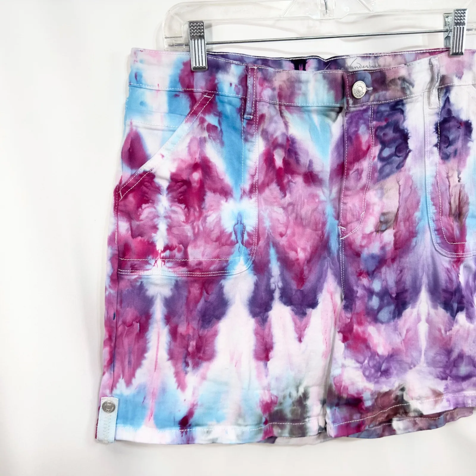 Gloria Vanderbilt Plus Sz 18 Denim Shorts Handmade Tie Dye Purple Pink Blue‎ 944 - Image 3