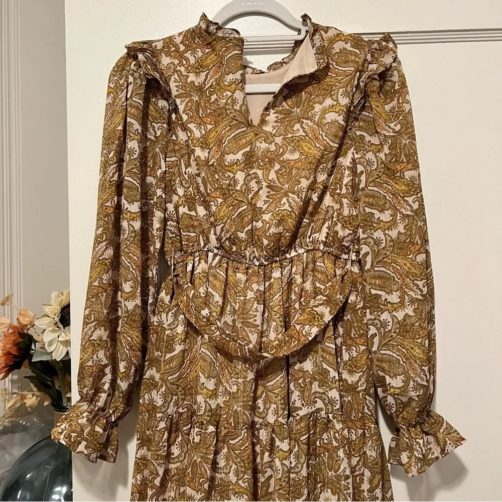 Moon River Golden Cream High neck Long Sleeve Paisley Floral Print MIDI Dress XS - Image 6