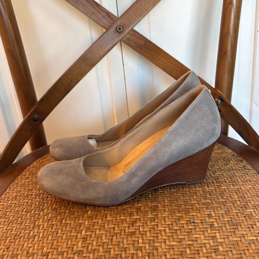 Naturalizer Emily suede wedge pumps size 7.5 - Image 7