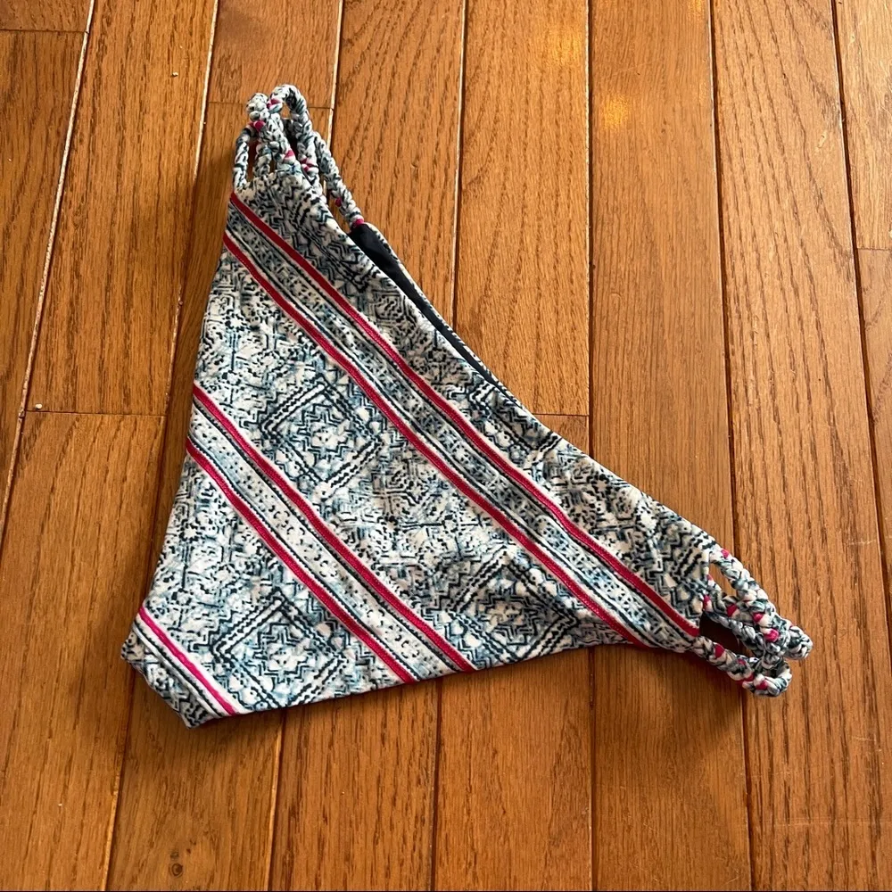 Frankie’s Bikinis Bottom - Image 32