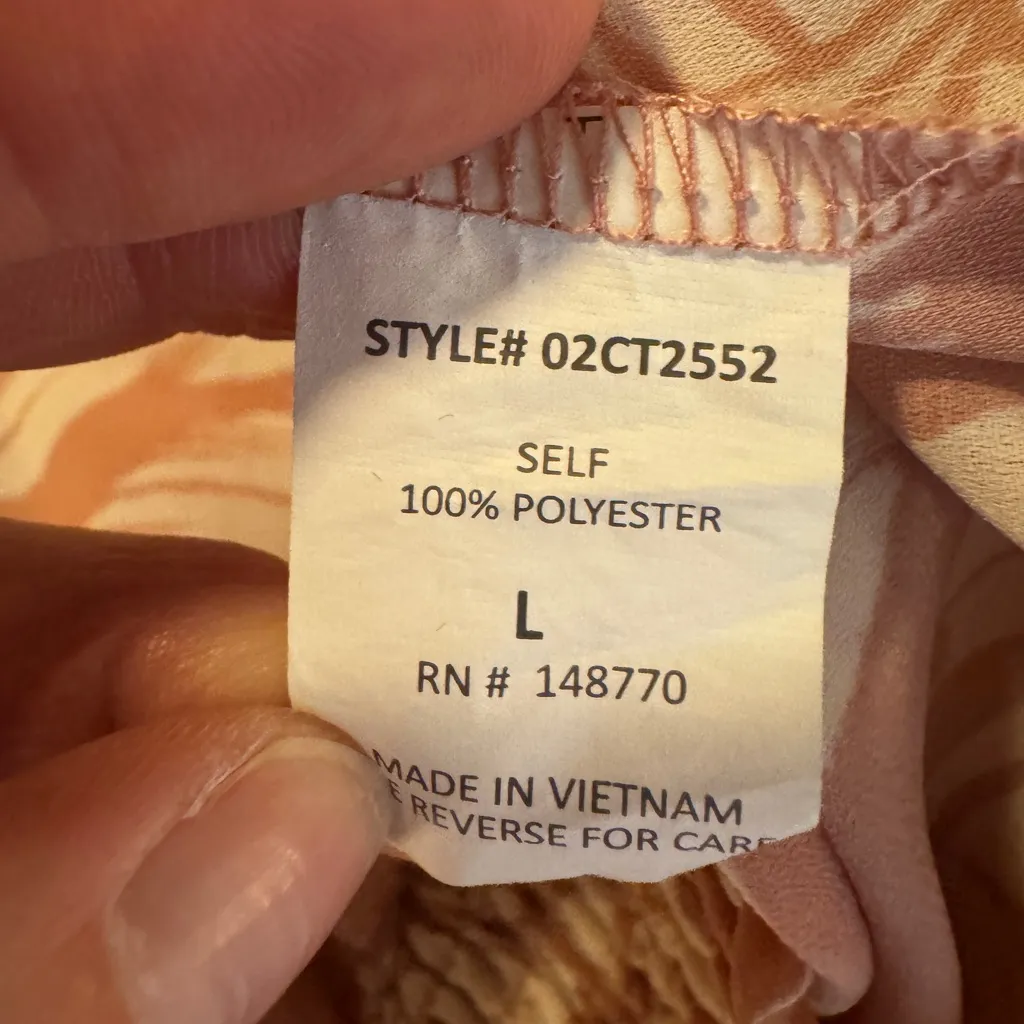 Sienna Sky Blush and Cream Patterned Top - Image 4