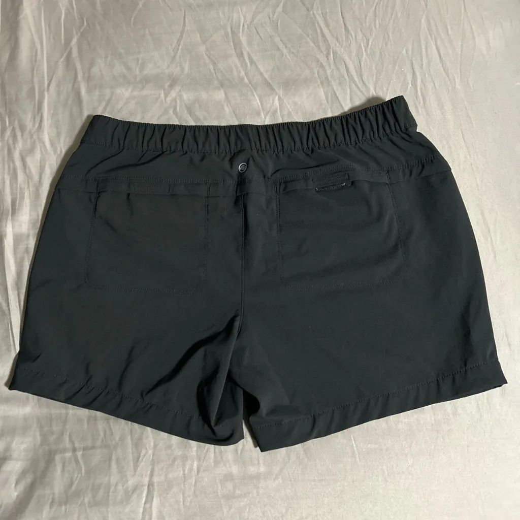 Eddie Bauer Black Performance Shorts Size 14 - Image 2