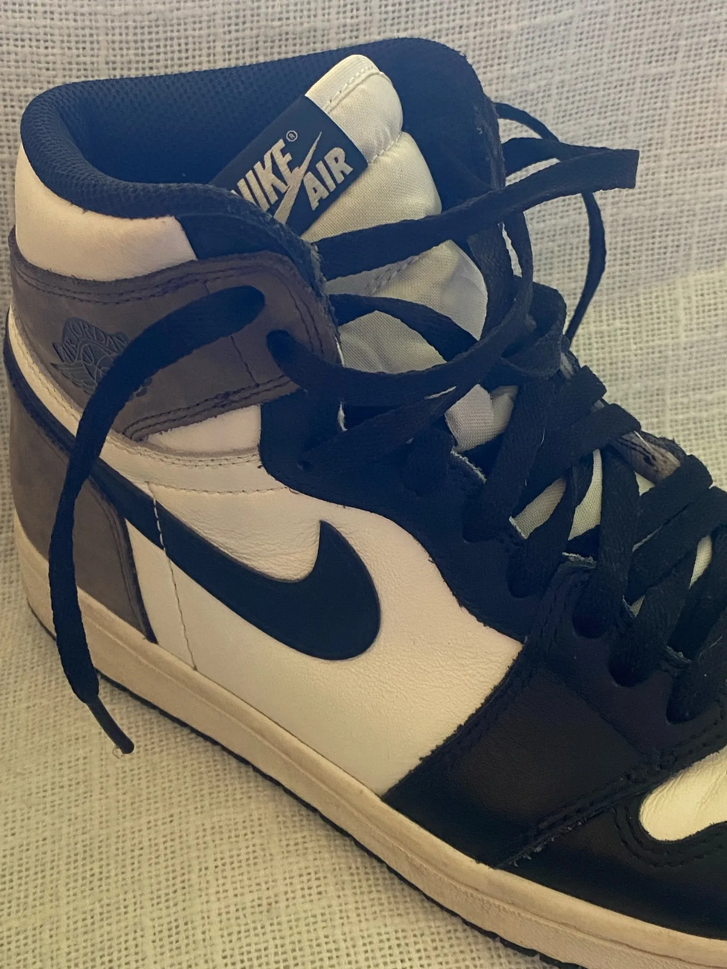 Mocha Nike Air Jordan  - Image 2