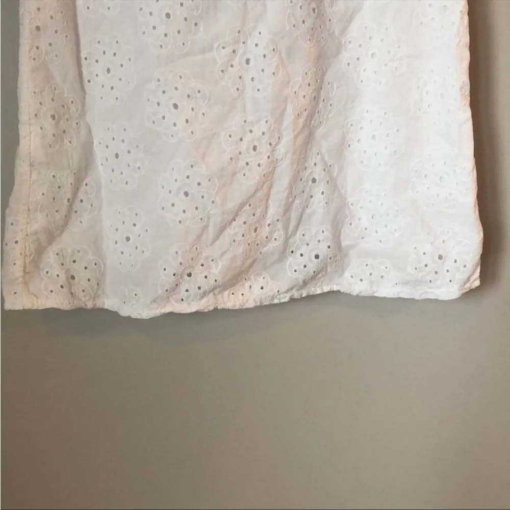 Valentina naldi white eyelet blouse small ruffle - Image 3