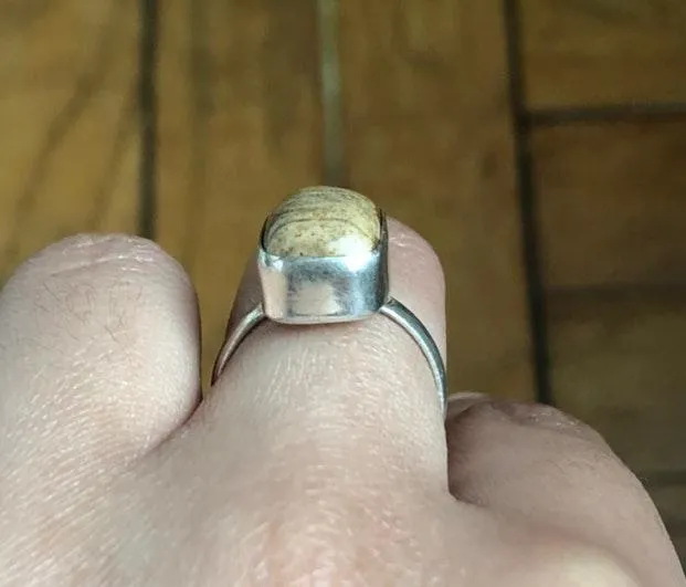 Sterling Silver & Gemstone Ring - Image 4