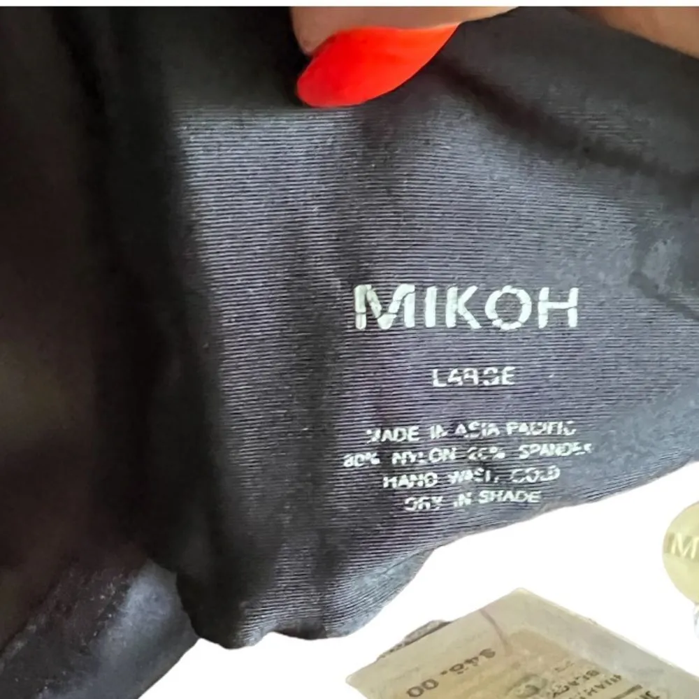 Mikoh Huanine Black Bikini Top nwt - Image 5