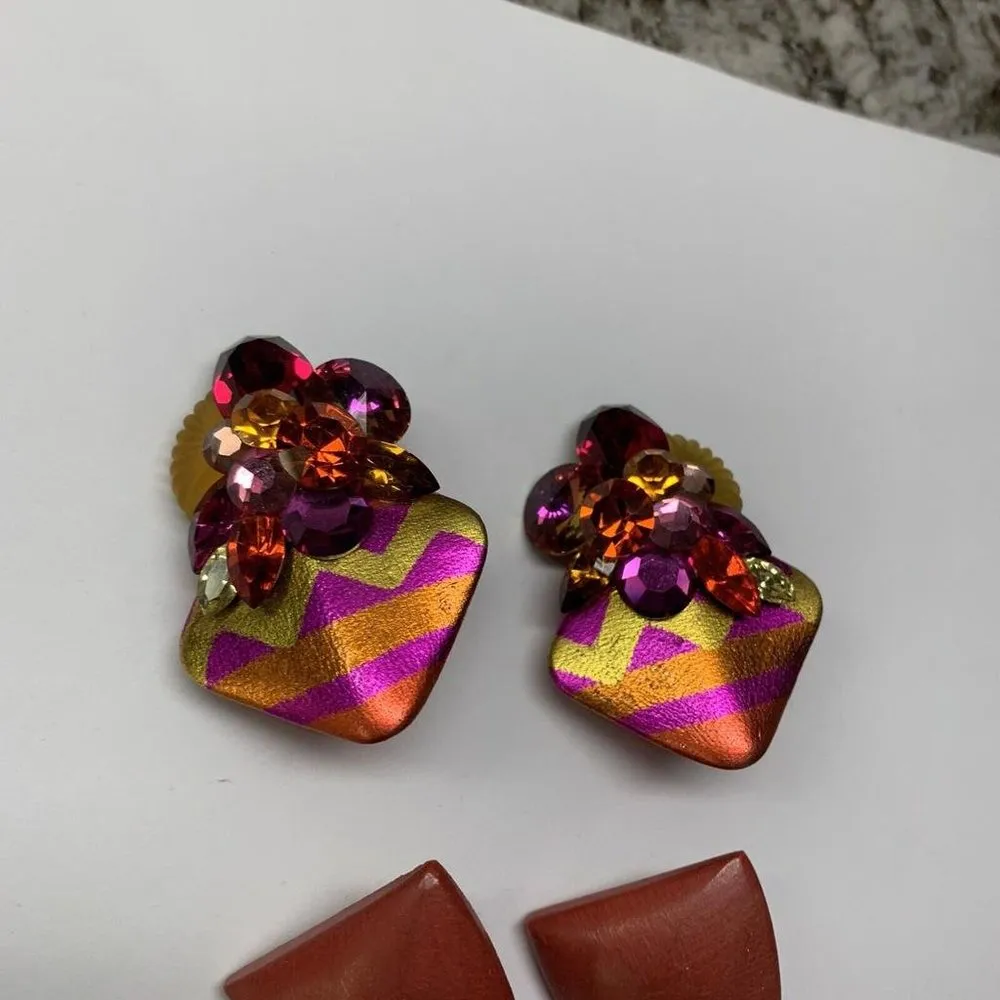 Lot Of 2 Vintage Statement Clipon Clip On Costume Earrings Mix Red / Pink - Image 10