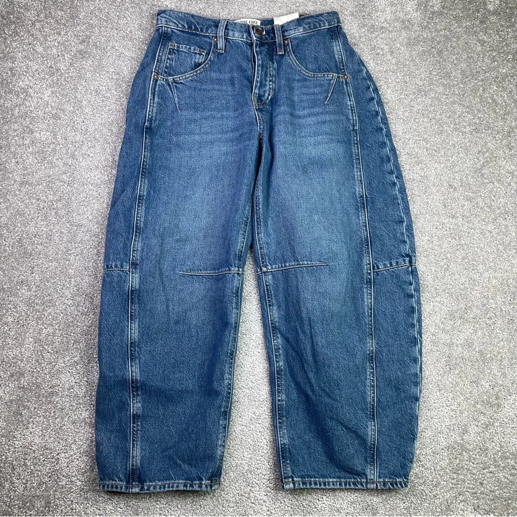 We The Free Crvy Venus Jeans Women’s 26 Short Blue Barrel Mid-Rise Button Fly - Image 2