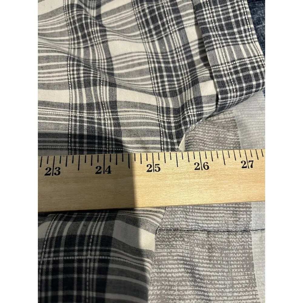 Ridgecut Toughwear Woman's XL Plaid grey short Sleeve plaid button up shirt White - Image 5