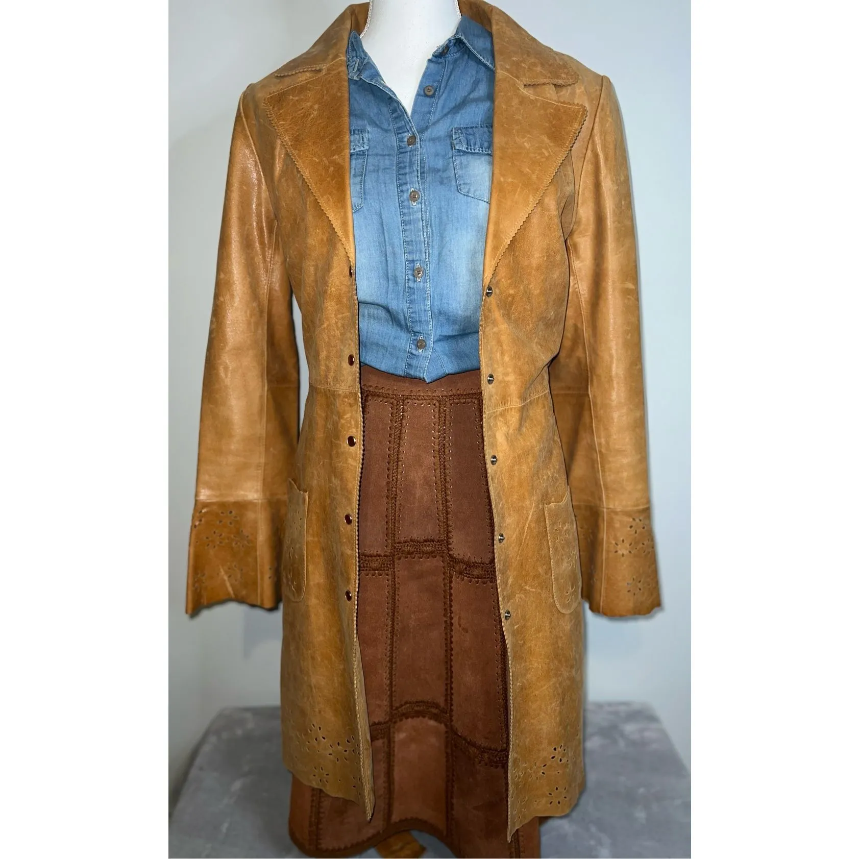 Wilsons Leather Duster Caramel Tan Trench Eyelet 70s Pearl Snaps Coat - Image 4