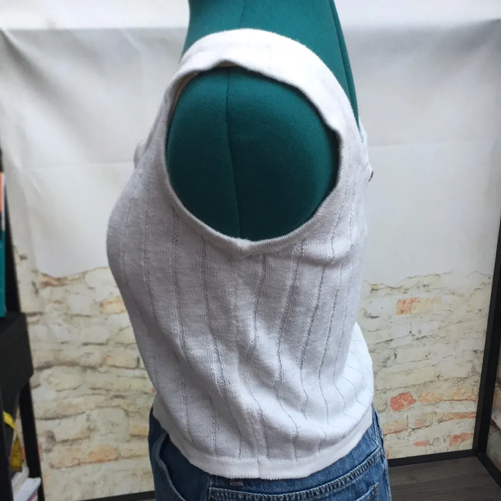 Roxy Women's Be Sensational Buttoned Knit Lightweight Sweater Tank - Image 4