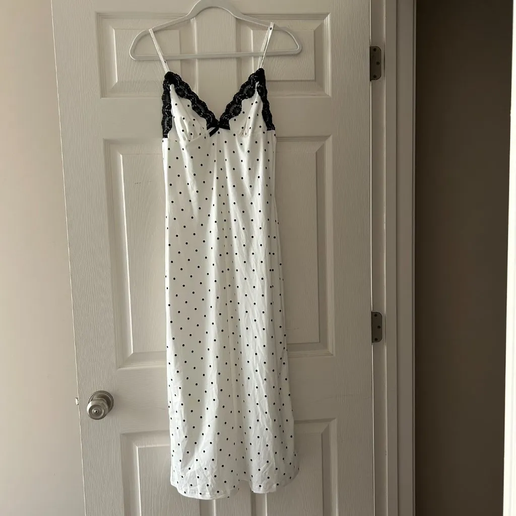 Black and White Polka Dot Maxi Slip Dress Black Lace Trim V - Image 9