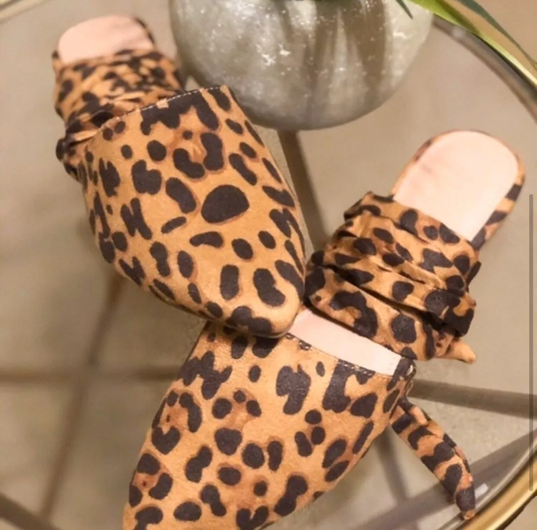 Sz 7 Leopard Flats - Image 2