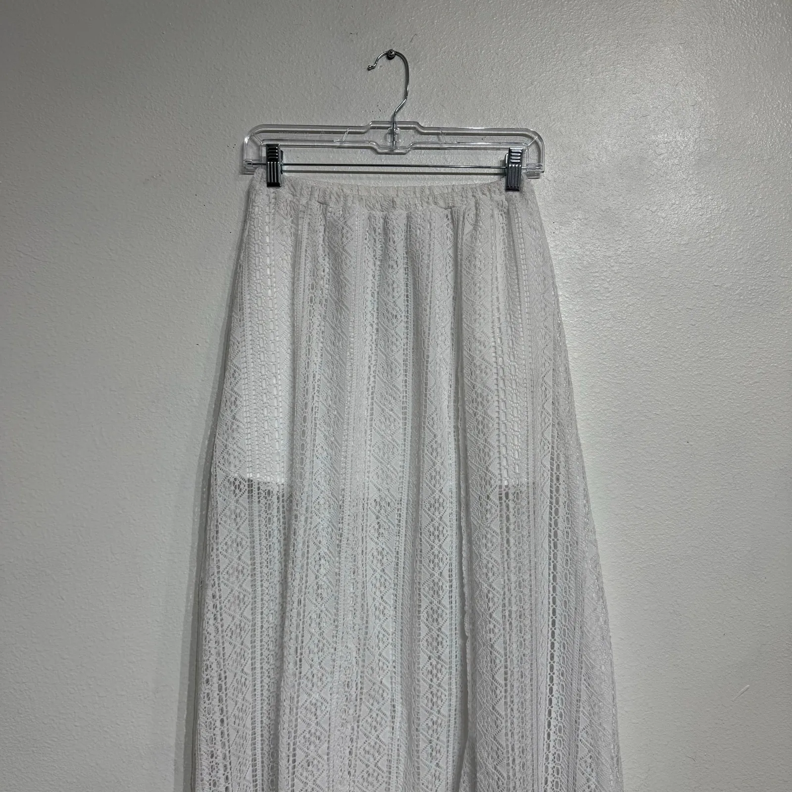 BB DAKOTA White The Seeker Crochet Maxi Skirt Sz XS NWT - Image 3