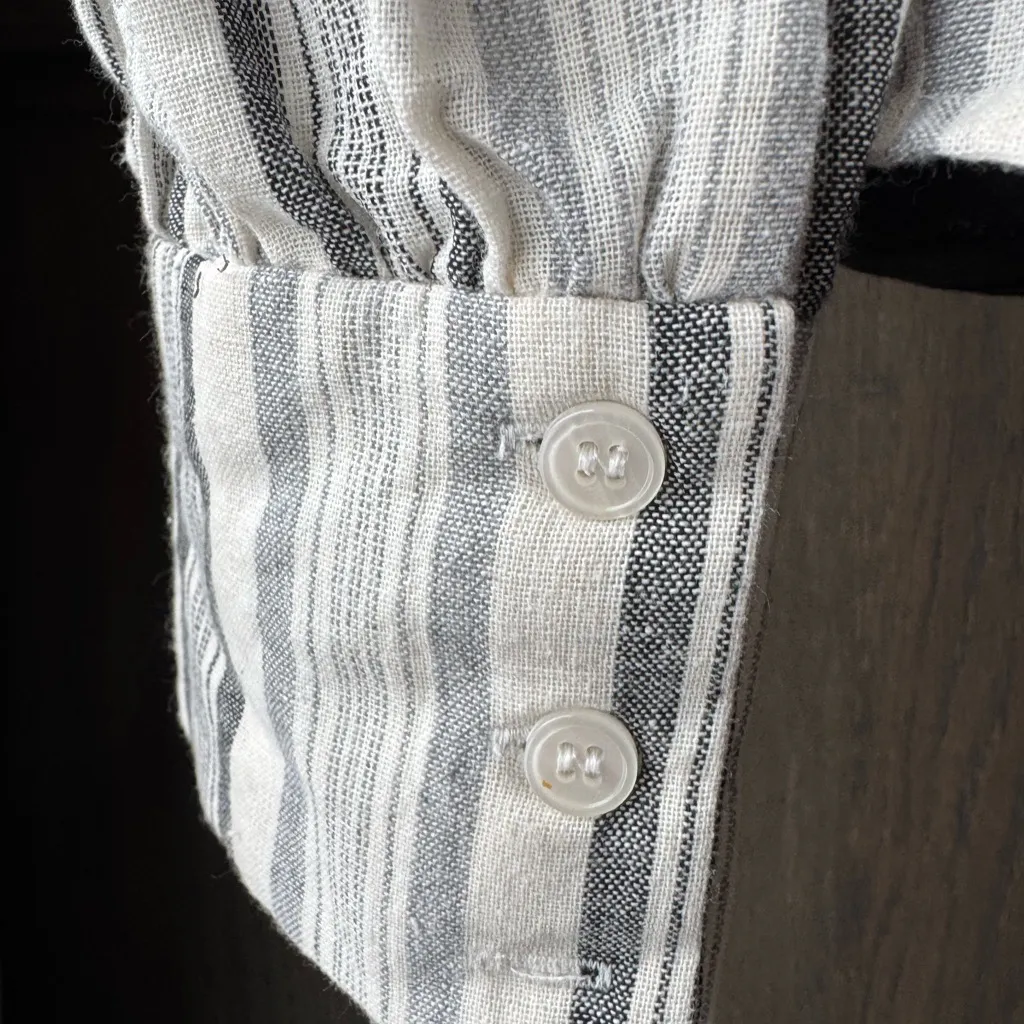 Love Sadie boho Button-Down Striped Blouse nwot large - Image 6