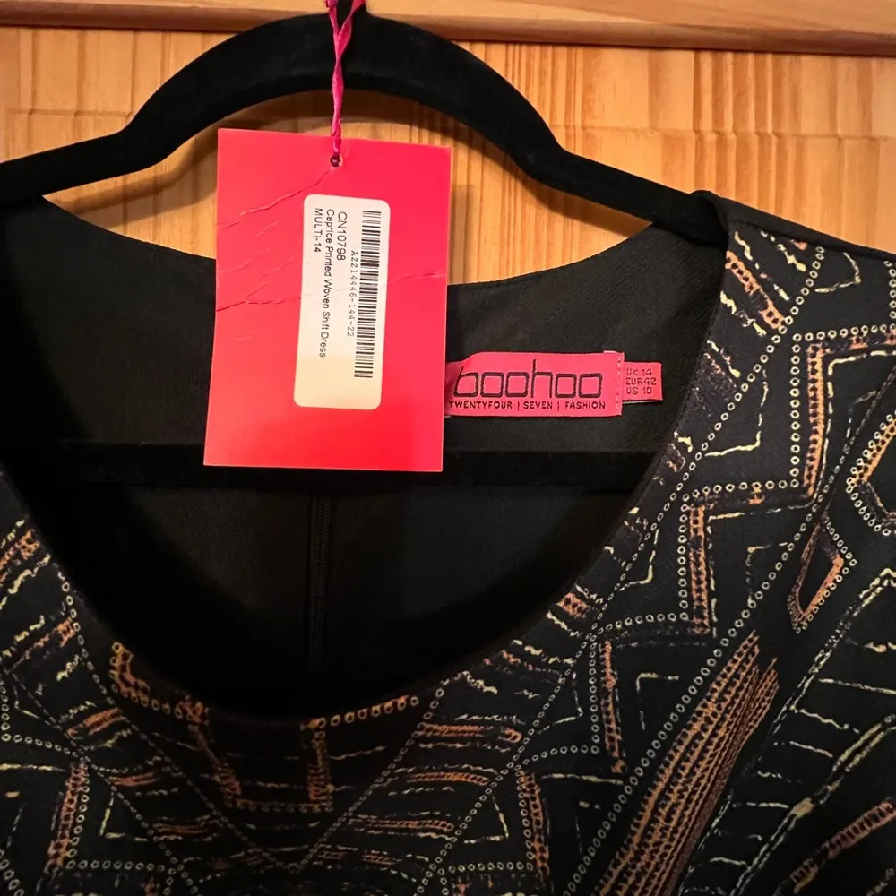 Black and Brown Geometric Pattern Dress - Image 4