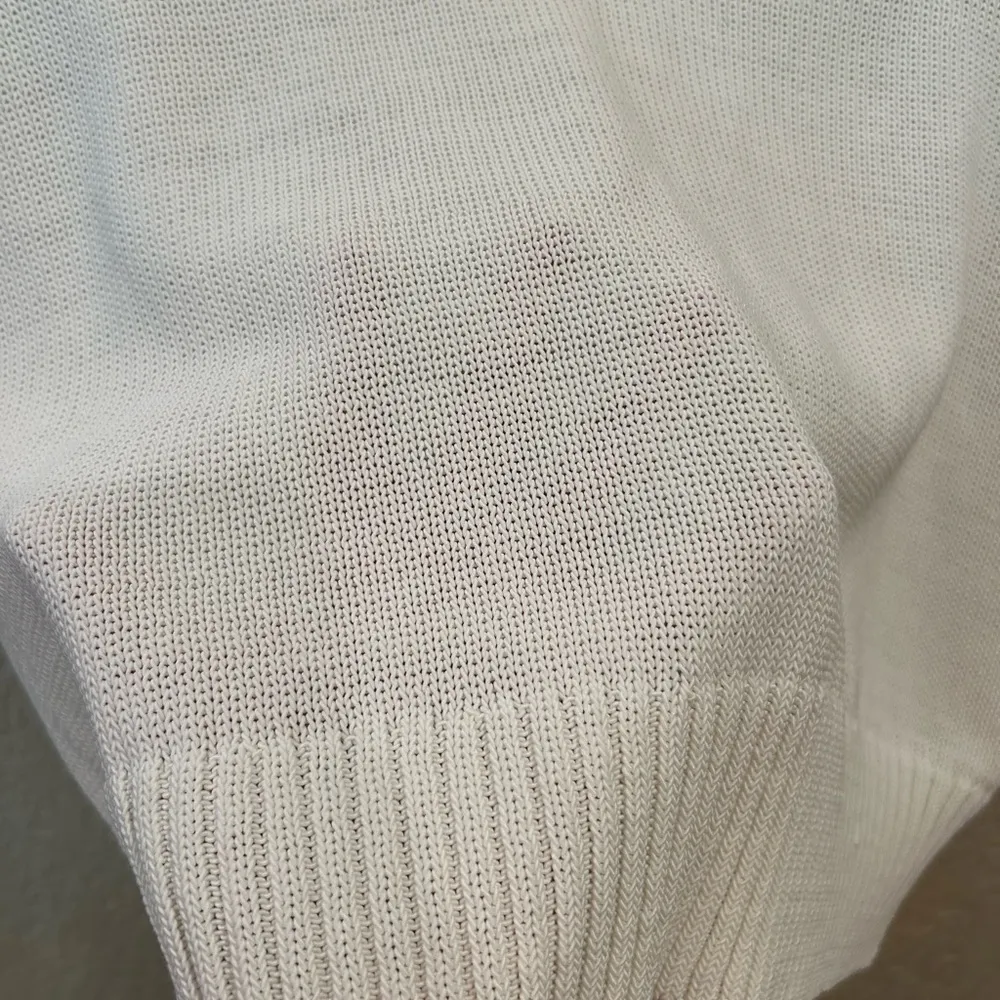 NWT Magaschoni White V-Neck Sweater Lightweight Ribbed Knit Top - Image 6