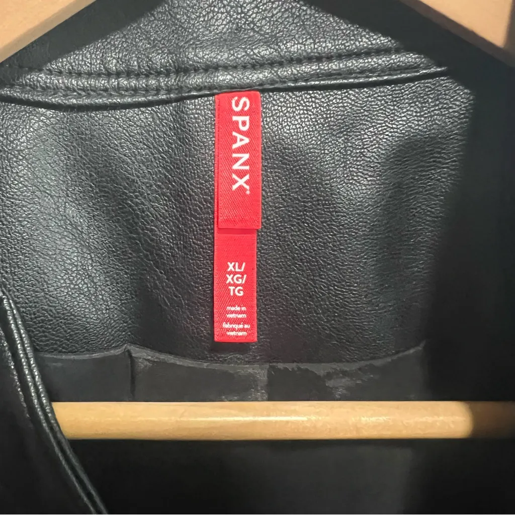 Spanx Leather-Like Moto Jacket, New with Tags, Black - Image 4
