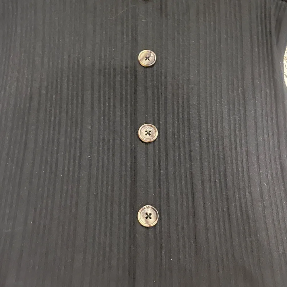 black faux button down off shoulder long sleeve cropped shirt S - Image 3