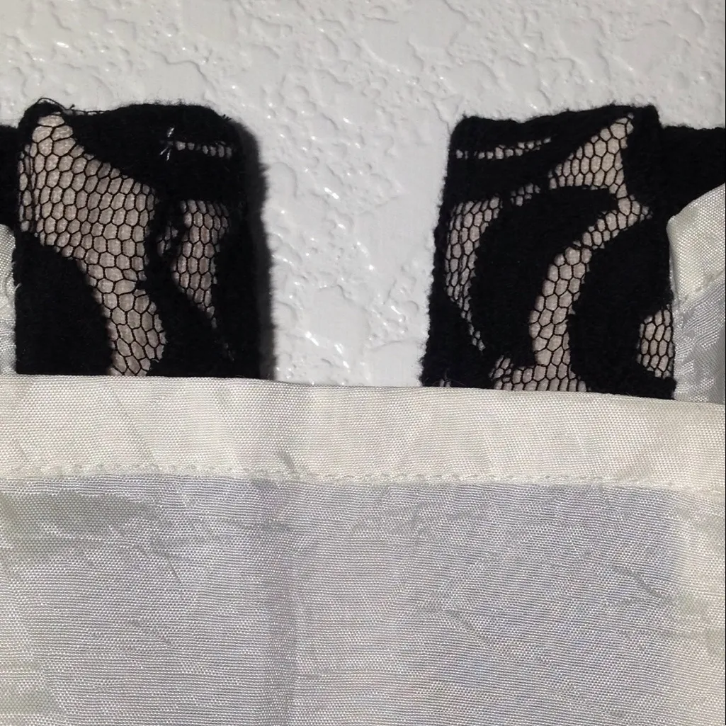 FINAL MARKDOWN Ladies' Ann Taylor Petites Lined Pencil Skirt 0p - Image 4