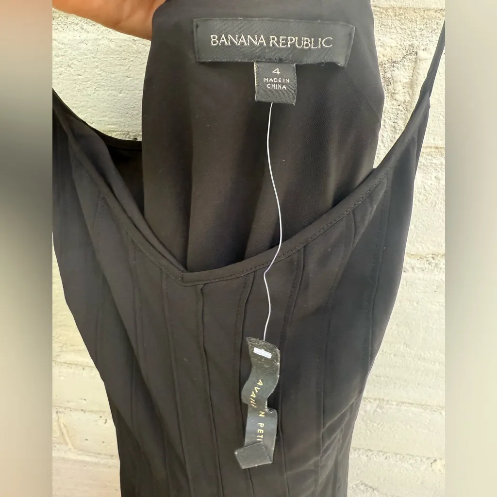 New NWT BANANA REPUBLIC SEMIFORMAL BLACK CREPE SPAGHETTI STRAP PIN-TUCK DRESS - Image 4