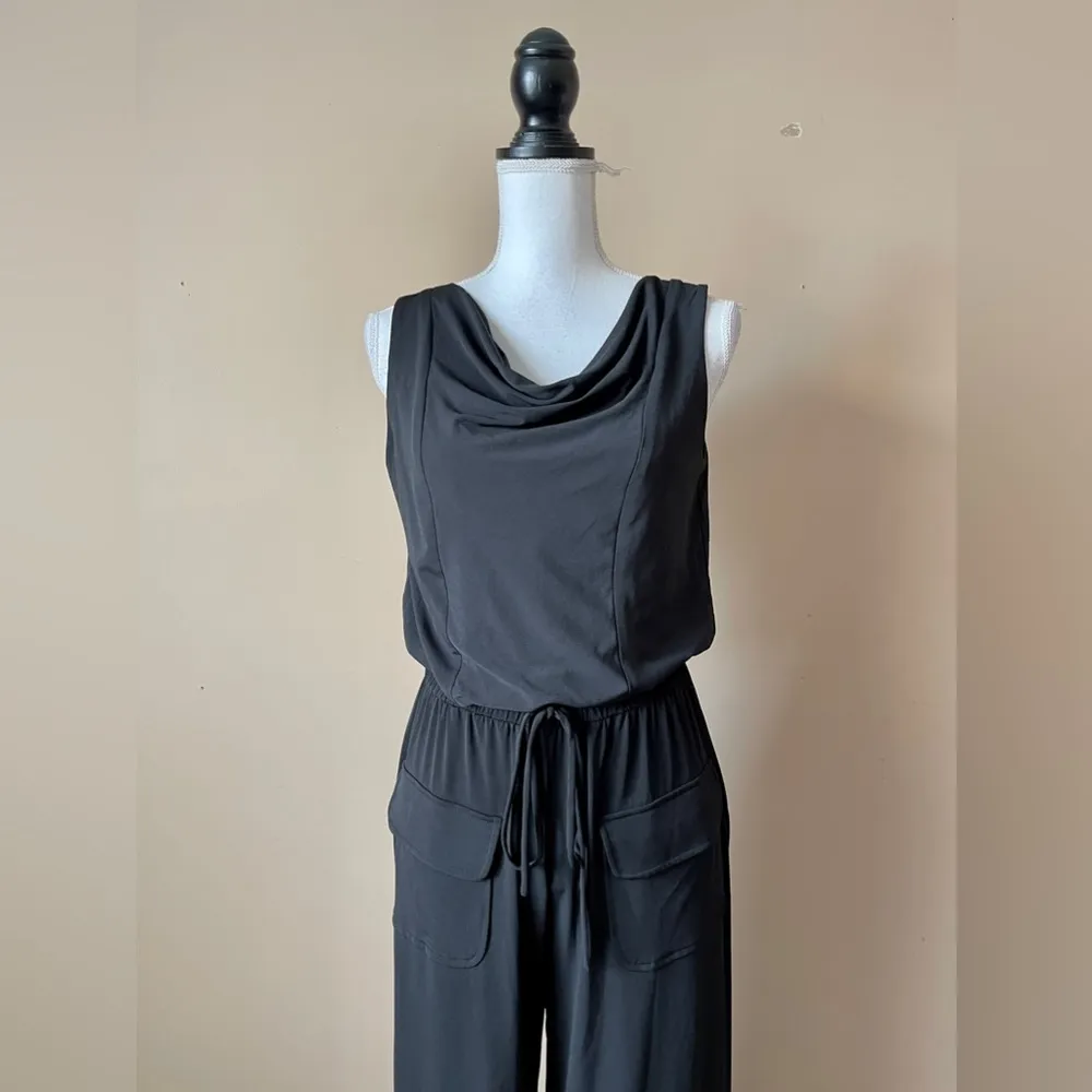 VINCE CAMUTO | Black Draped Neck Wide Leg Sleeveless Jumpsuit Sz S - Image 3