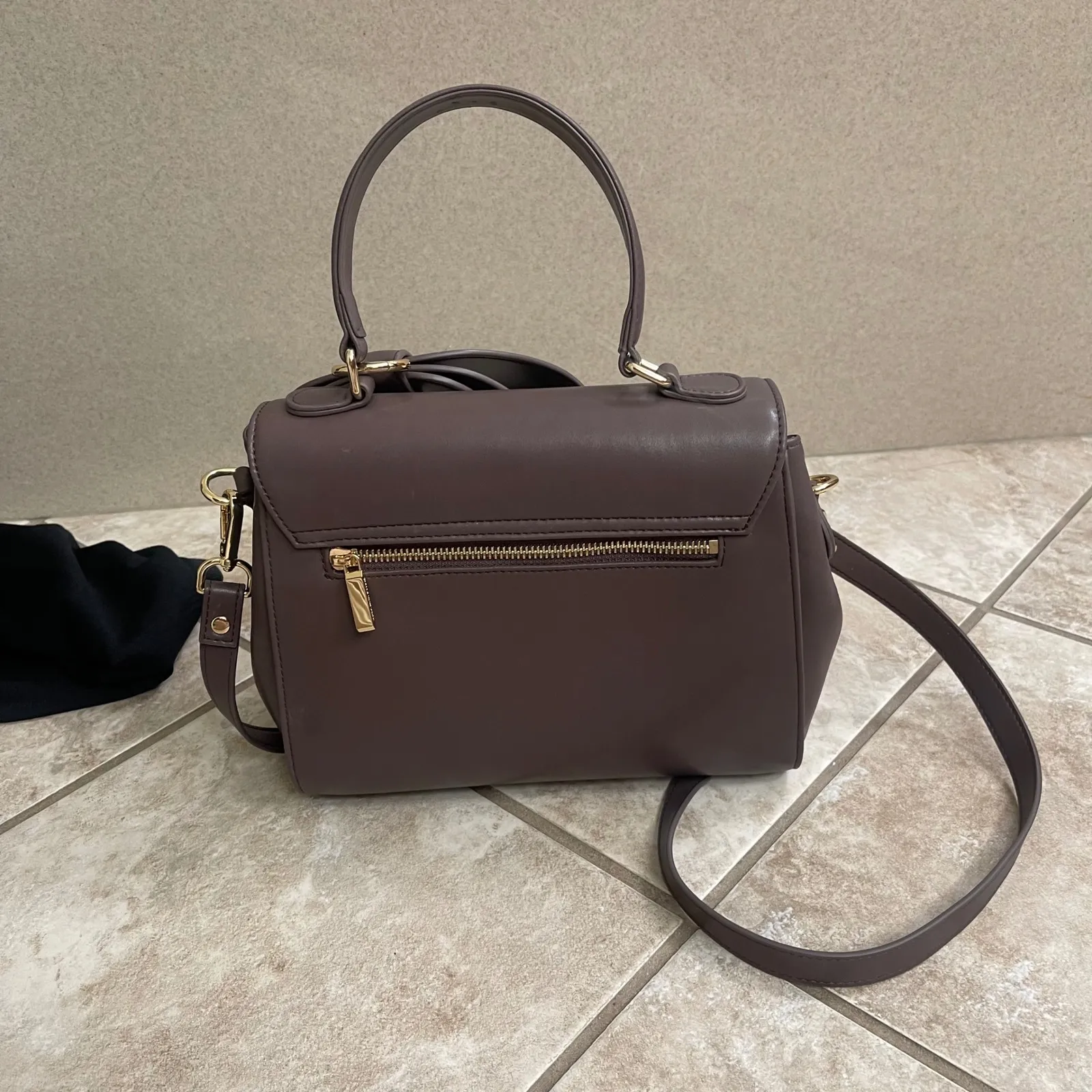 Gunas New York cottontail satchel vegan bag crossbody purse travel luxury EUC - Image 4