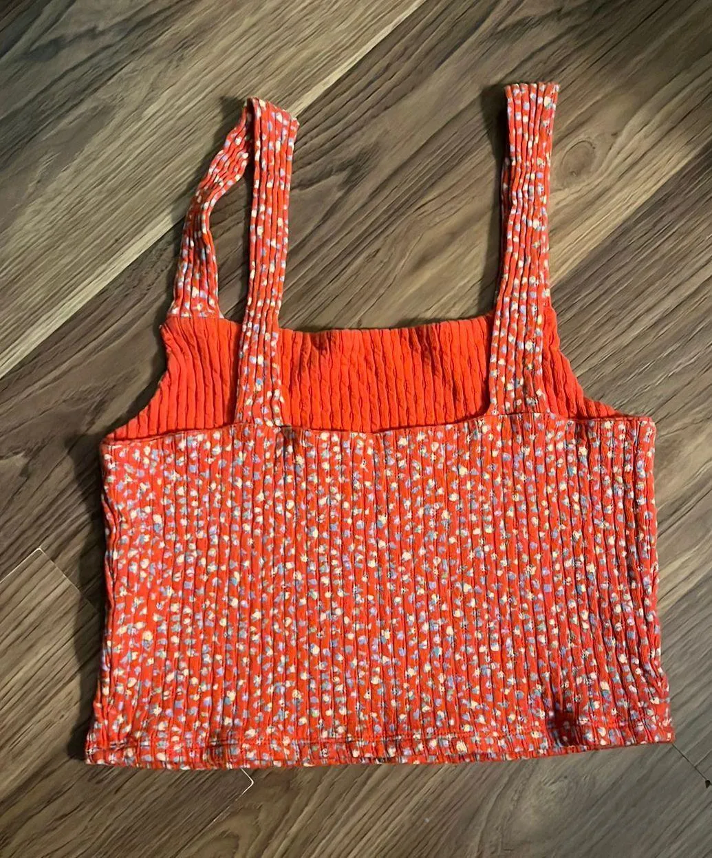 Outfitters Tank-top - Image 2