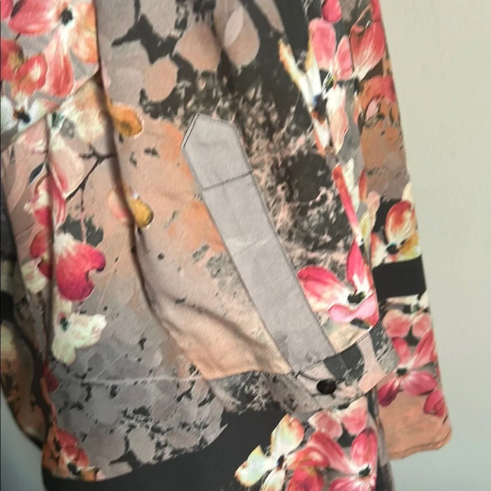 Tolani Collection of India Charming Floral Long Roll Up Sleeve Button Up Blouse Pink - Image 6