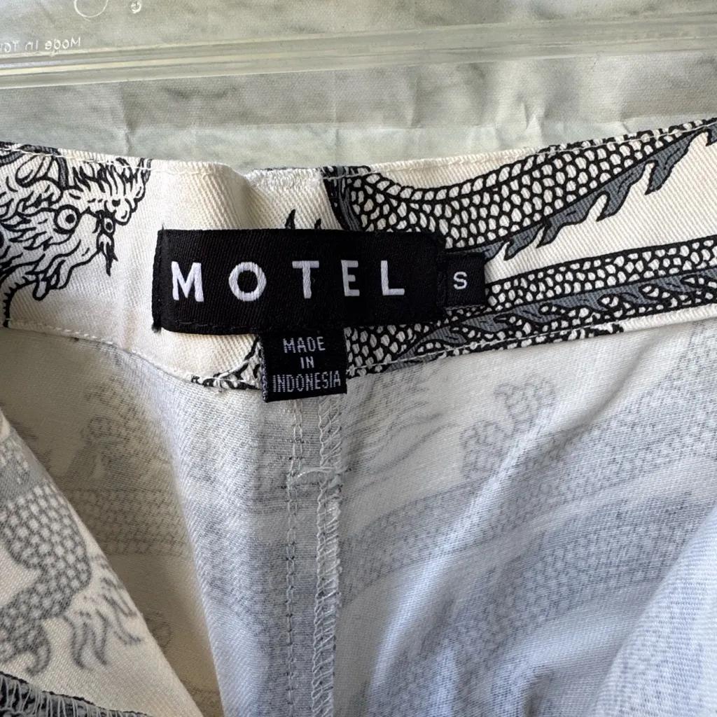 Motel Rocks Black and White Dragon Flare Jeans - Image 6