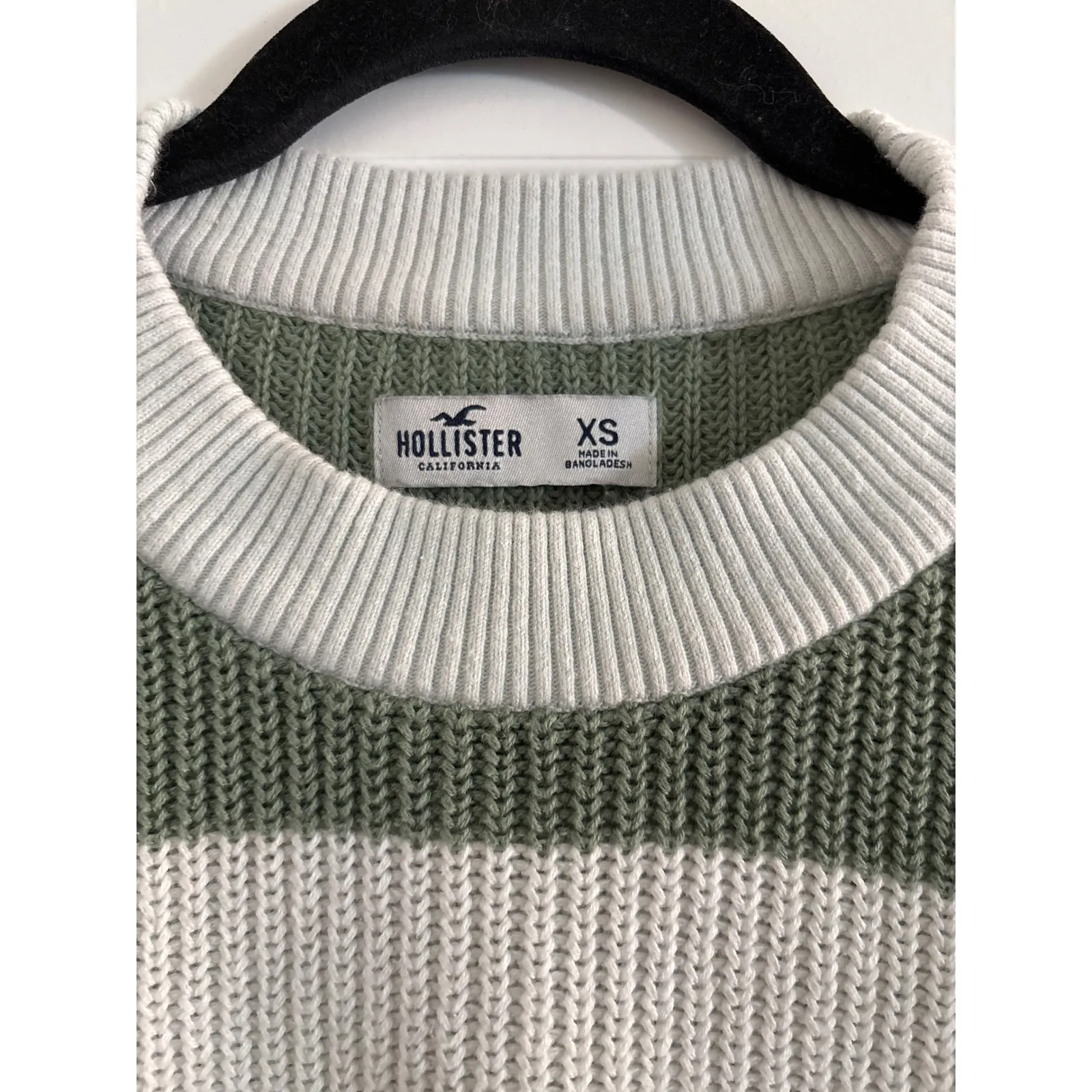 Hollister Striped Cropped Sweater Green and White Ribbed Knit Crewneck XS - Image 3