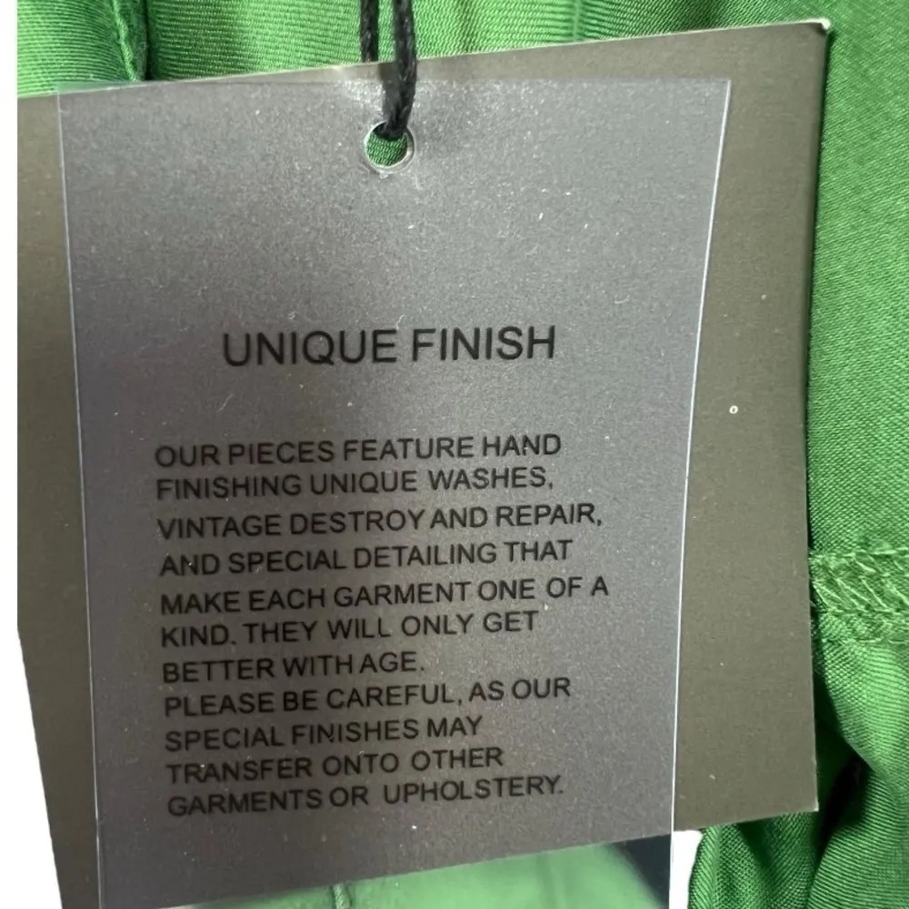 NWT Le Lis‎ Button Down Long Sleeve Blouse Top Kelly Green L - Image 5