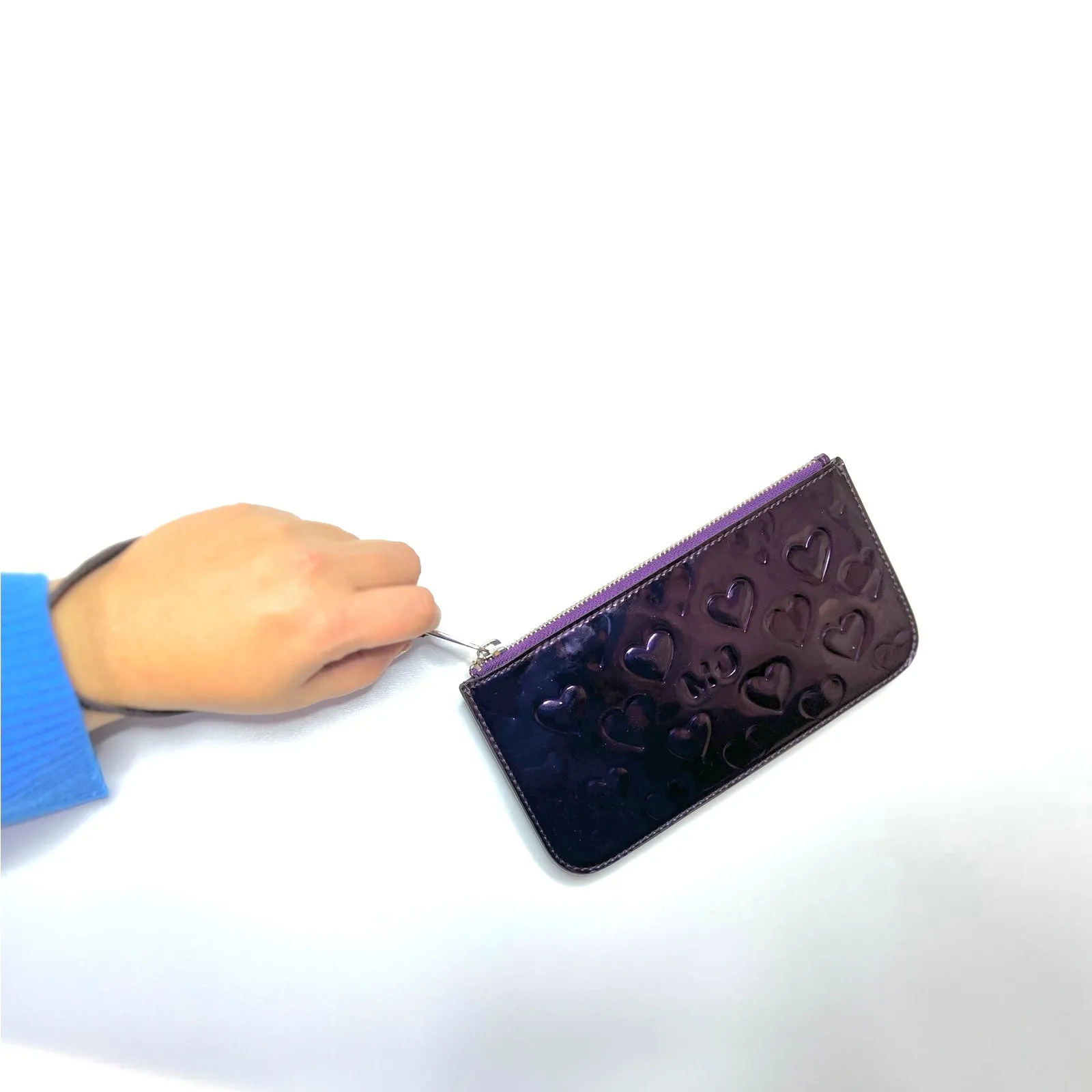 Marc by Marc Jacobs Mirror Heart Wristlet Wallet Faux Patent Leather - Image 3