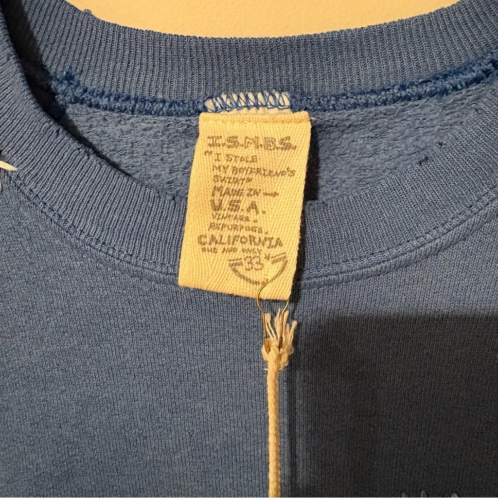 NWT I Stole My Boyfriend’s Shirt Smiley Face xx Sweatshirt | Size: XS Blue - Image 2