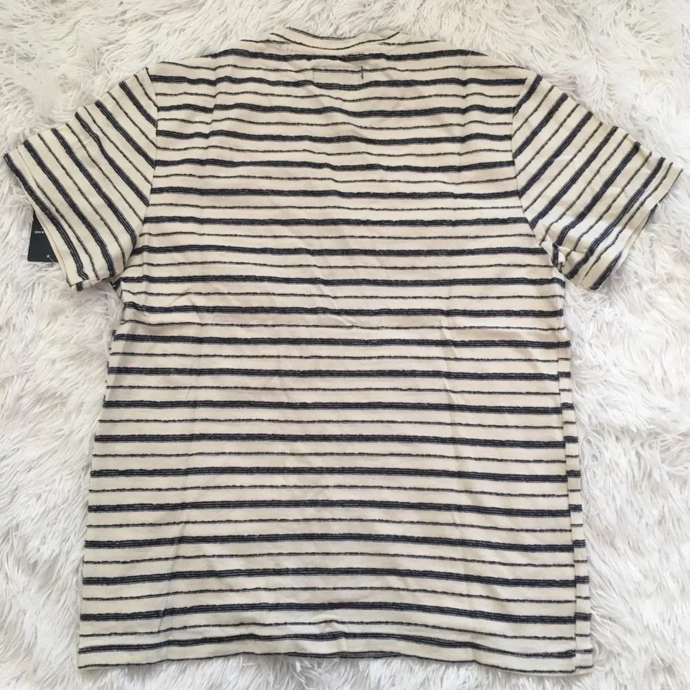 Lucky brand Tee Shirt crew neck short sleeves cream blue stripes Size Medium - Image 6