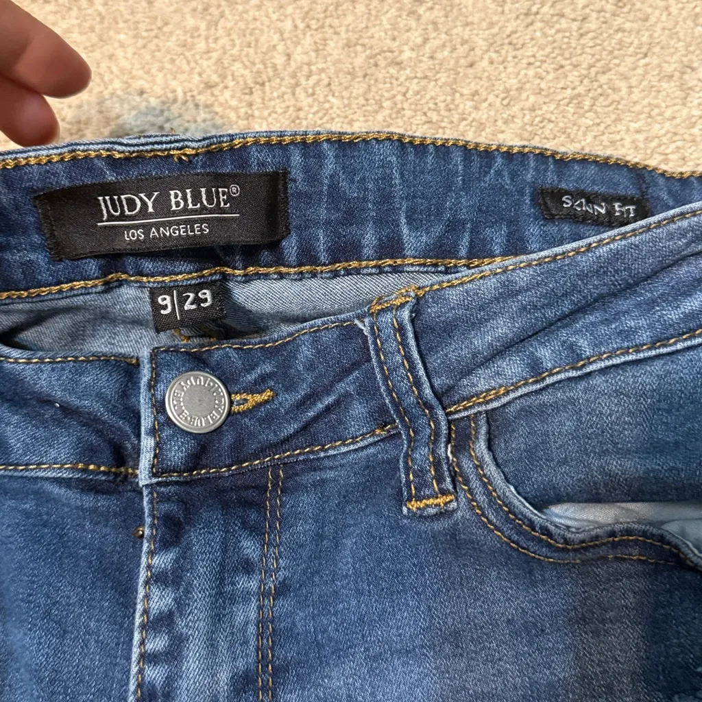 Judy Blue Dark Wash Distressed Mid Rise Skinny Fit Jeans Size 9/29 - Image 4